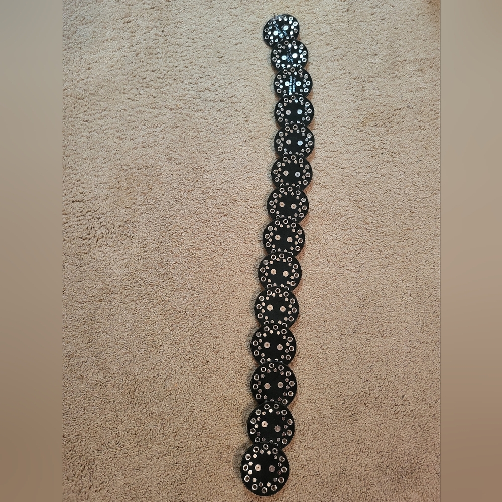 Nocona Jeweled Disc Shaped Belt S - Picture 2 of 4